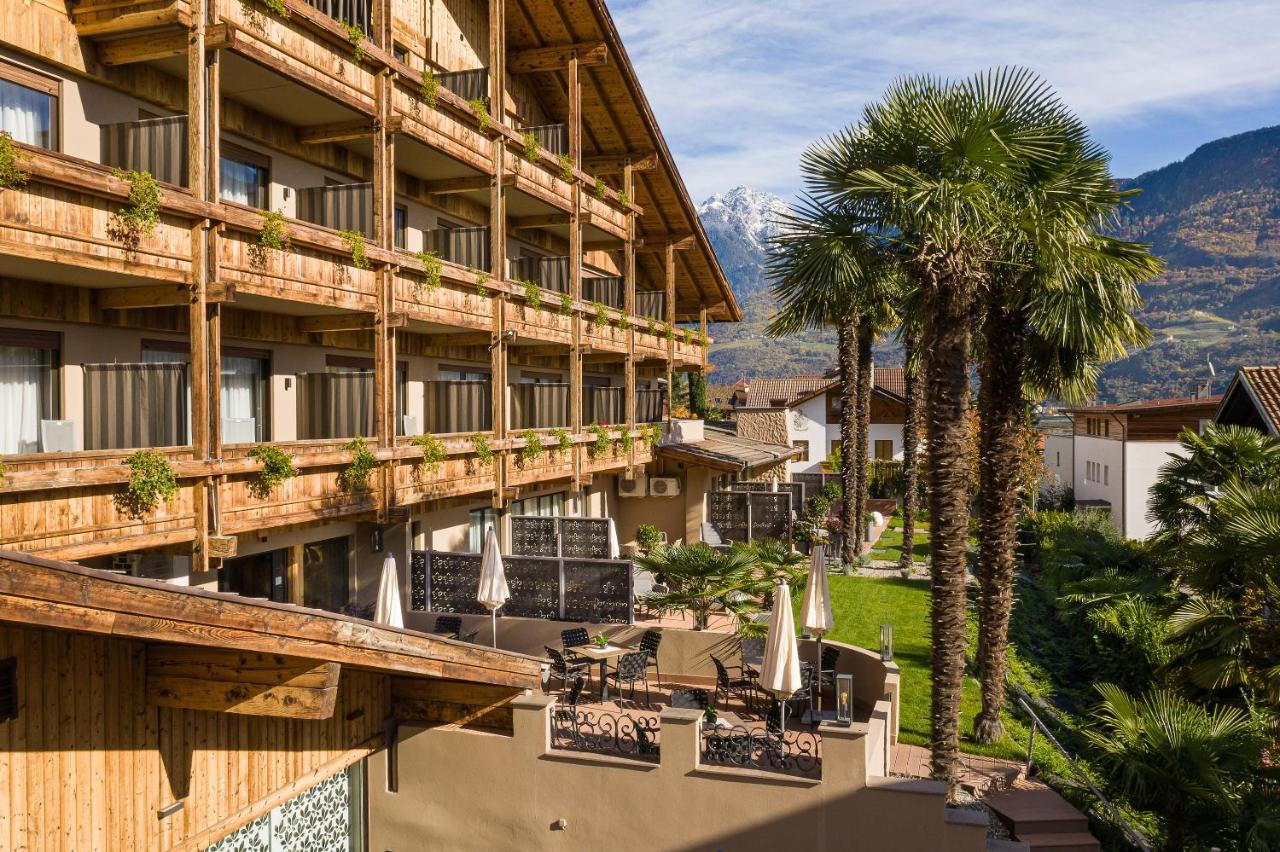 Mondi Hotel Tscherms Esterno foto