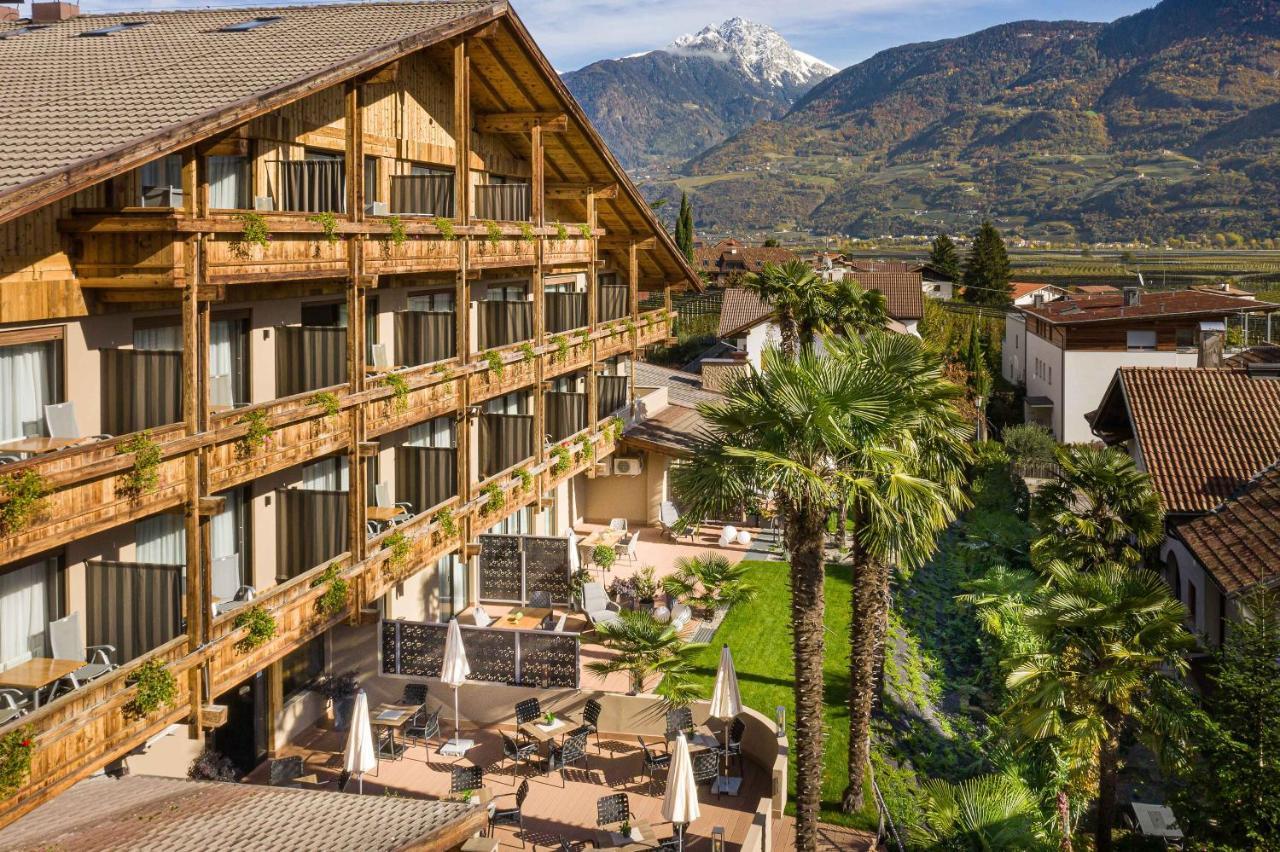 Mondi Hotel Tscherms Esterno foto